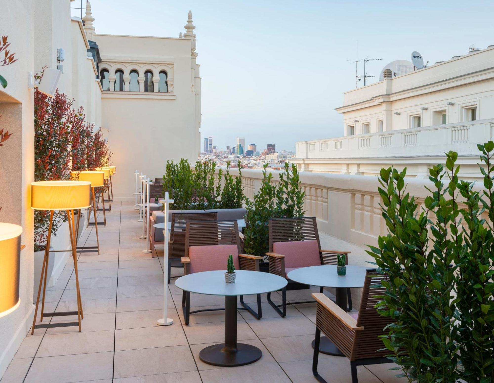 Innside By Melia Madrid Gran Via — Photos 3